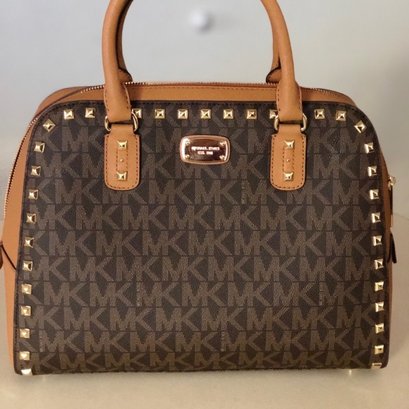 Michael Kors Handbags - Michael Kors original Satchel Brand New with strap